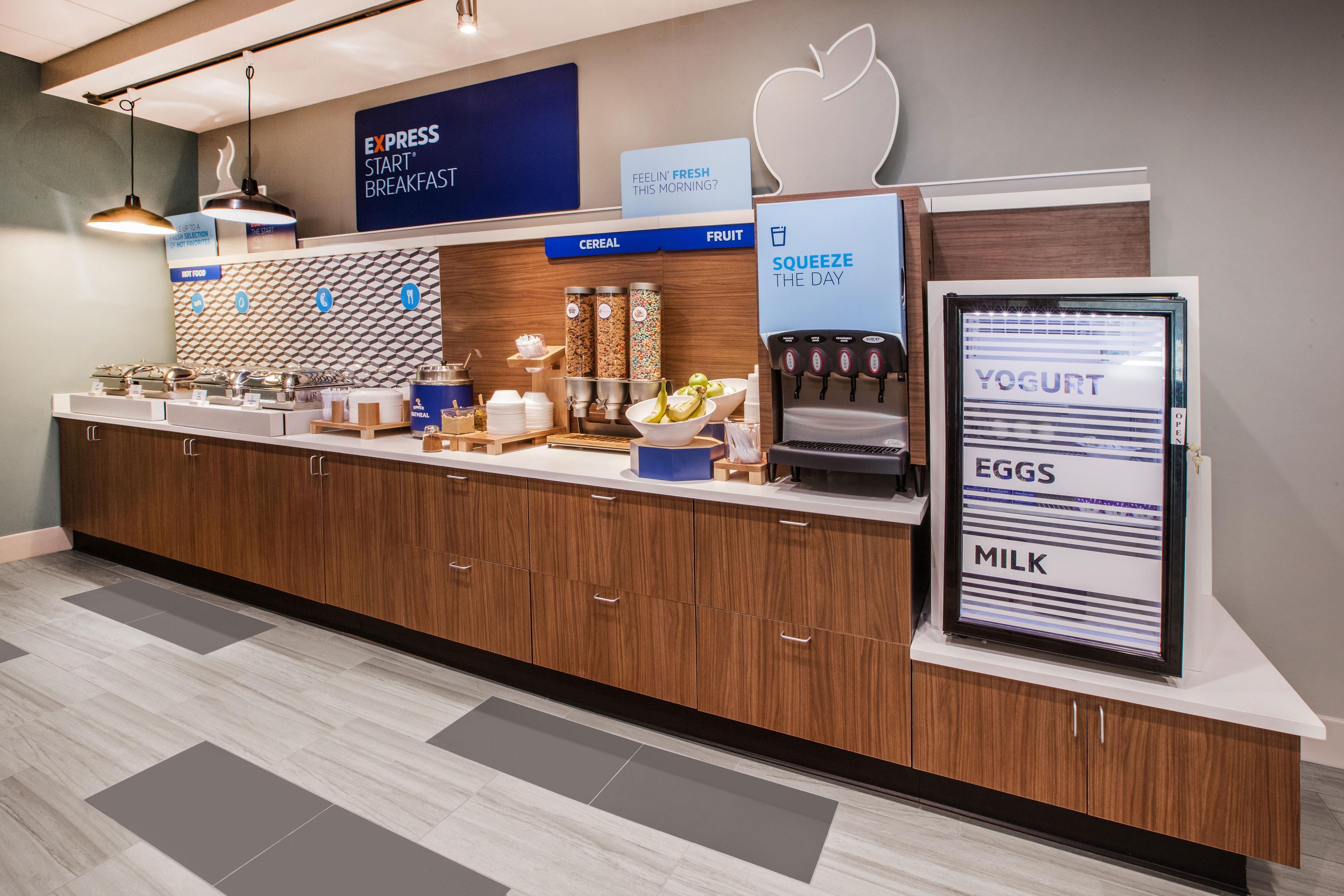 Holiday Inn Express Roseville-St. Paul By Ihg Ngoại thất bức ảnh