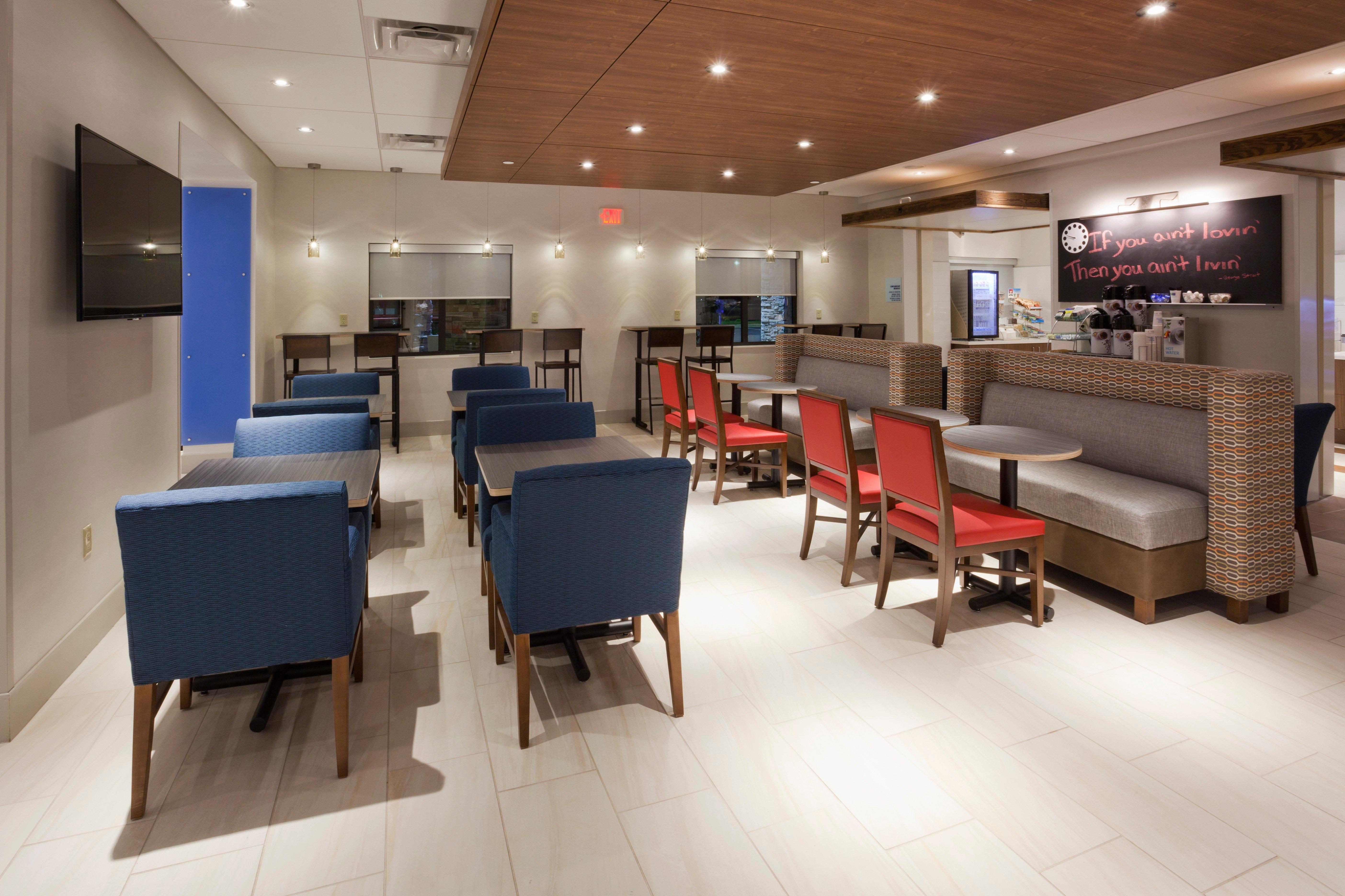 Holiday Inn Express Roseville-St. Paul By Ihg Ngoại thất bức ảnh