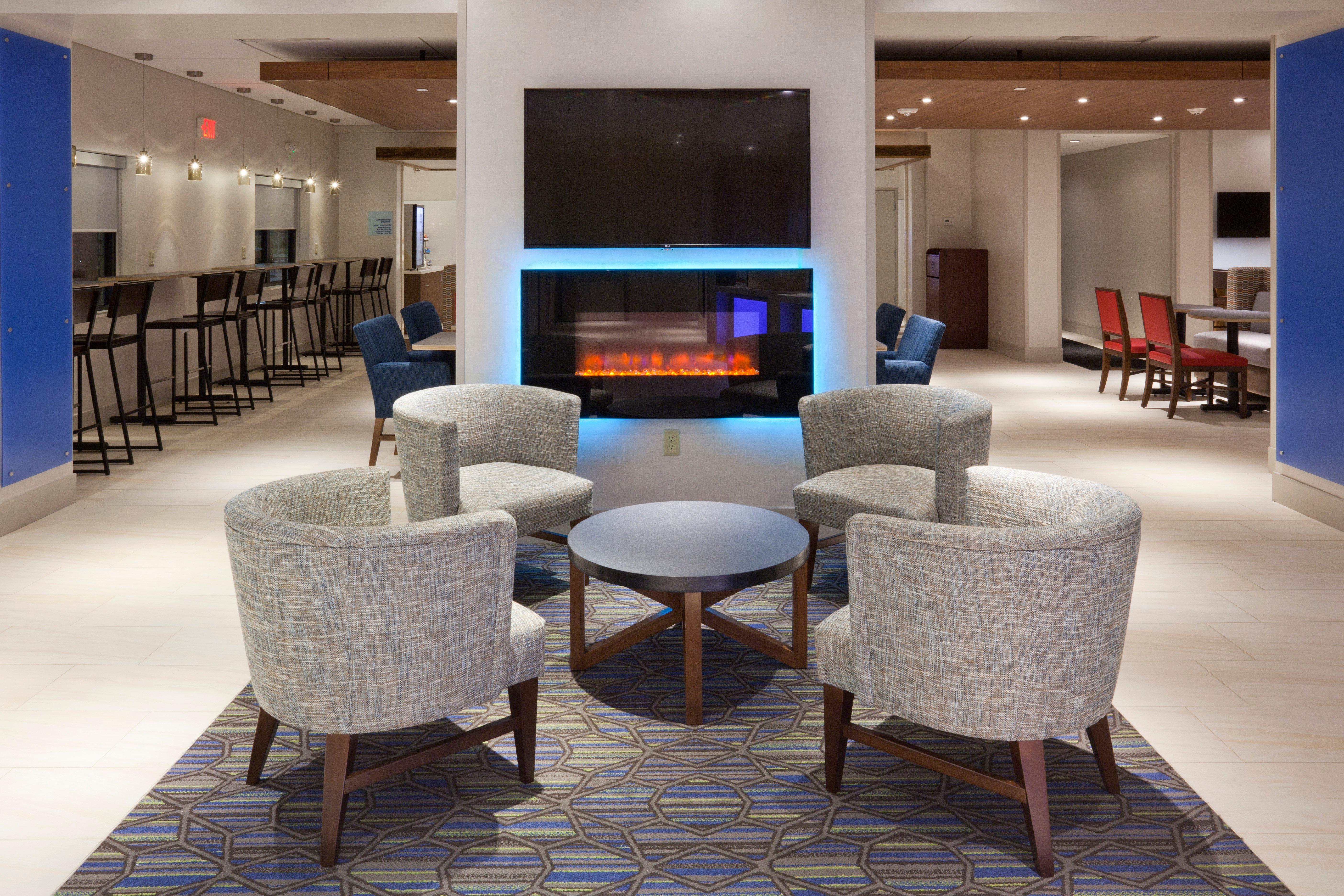 Holiday Inn Express Roseville-St. Paul By Ihg Ngoại thất bức ảnh