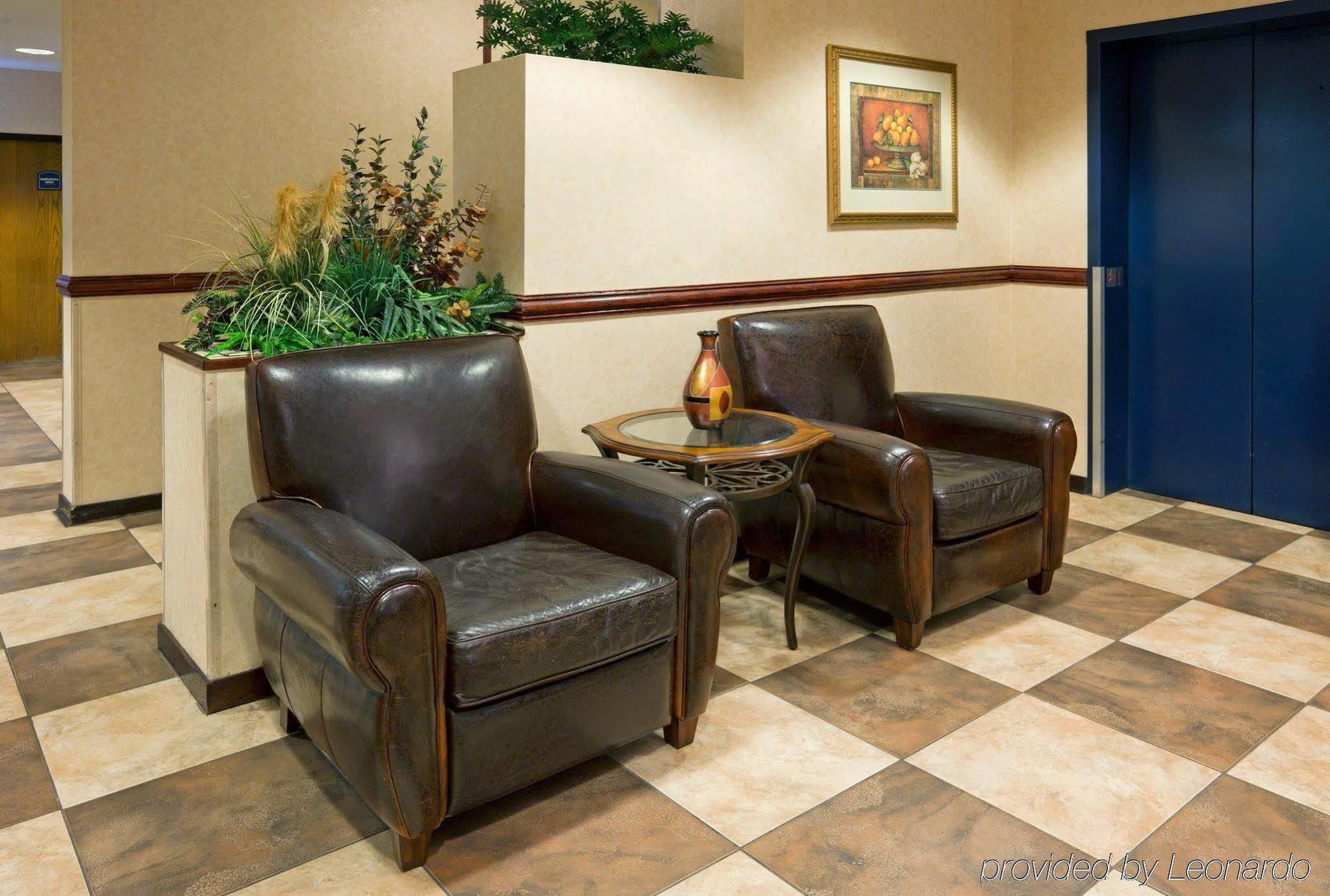 Holiday Inn Express Roseville-St. Paul By Ihg Ngoại thất bức ảnh